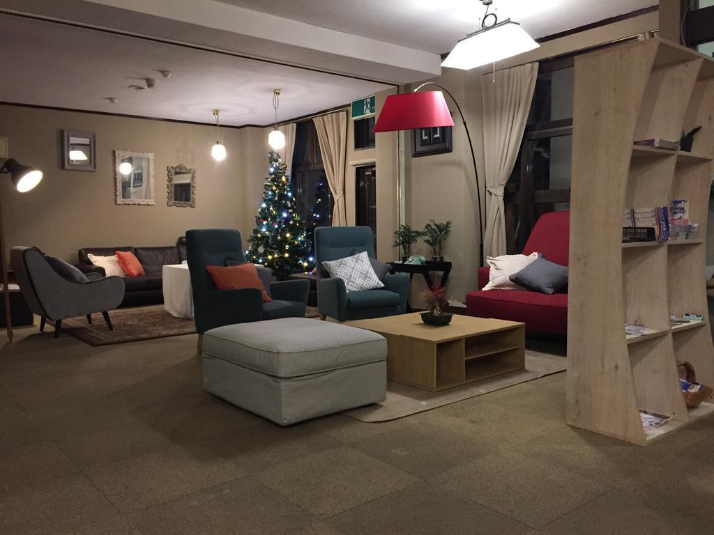 Hakuba Landmark Iwatake Lodge Екстериор снимка