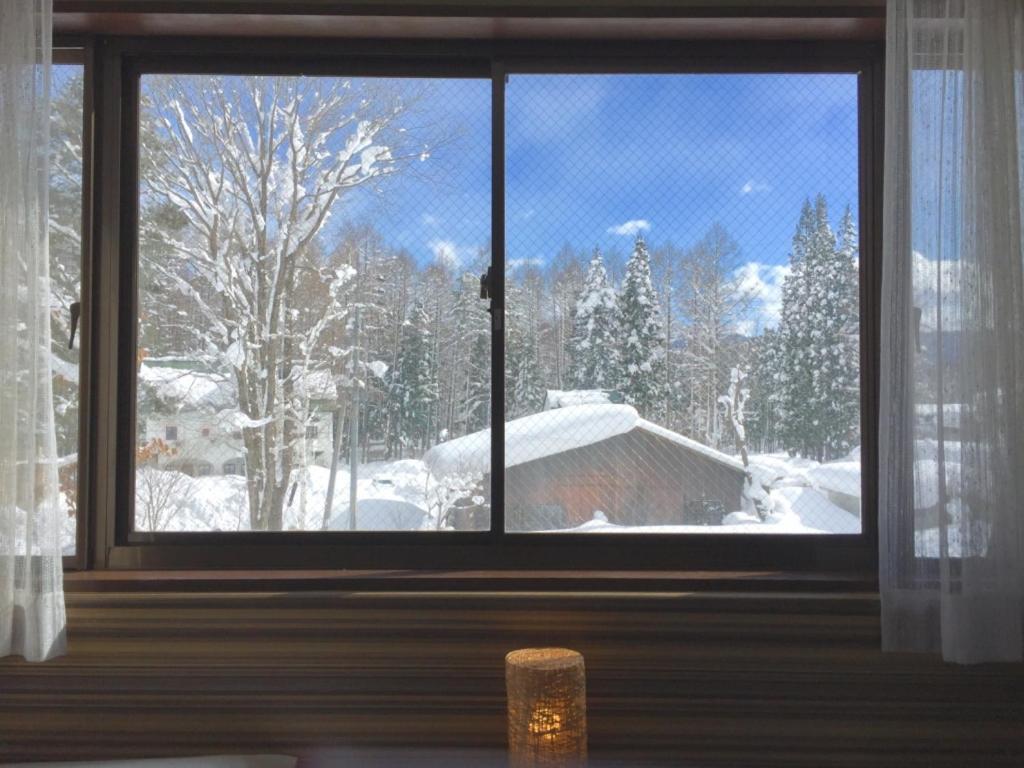 Hakuba Landmark Iwatake Lodge Екстериор снимка